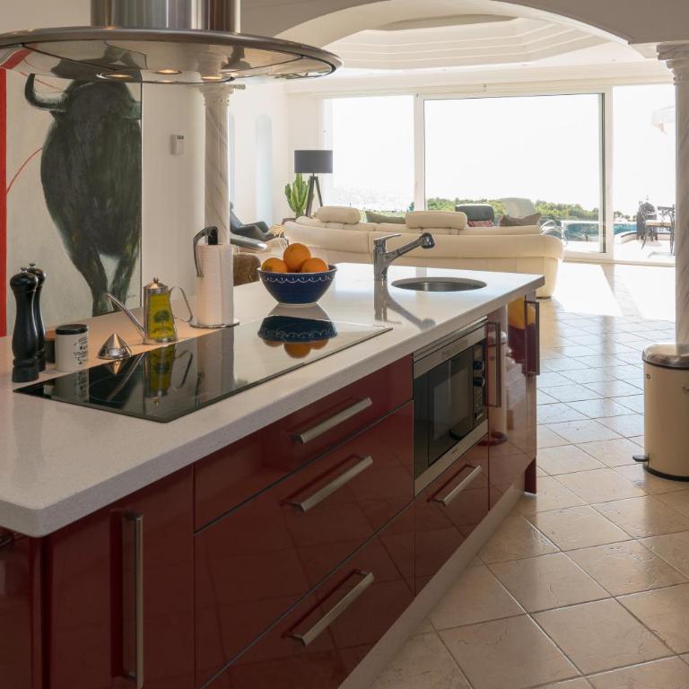 Chimenea - Luxury Villa with Private Pool & Stunning Sea Views - LUAL - Villa de 2 dormitorios - 49
