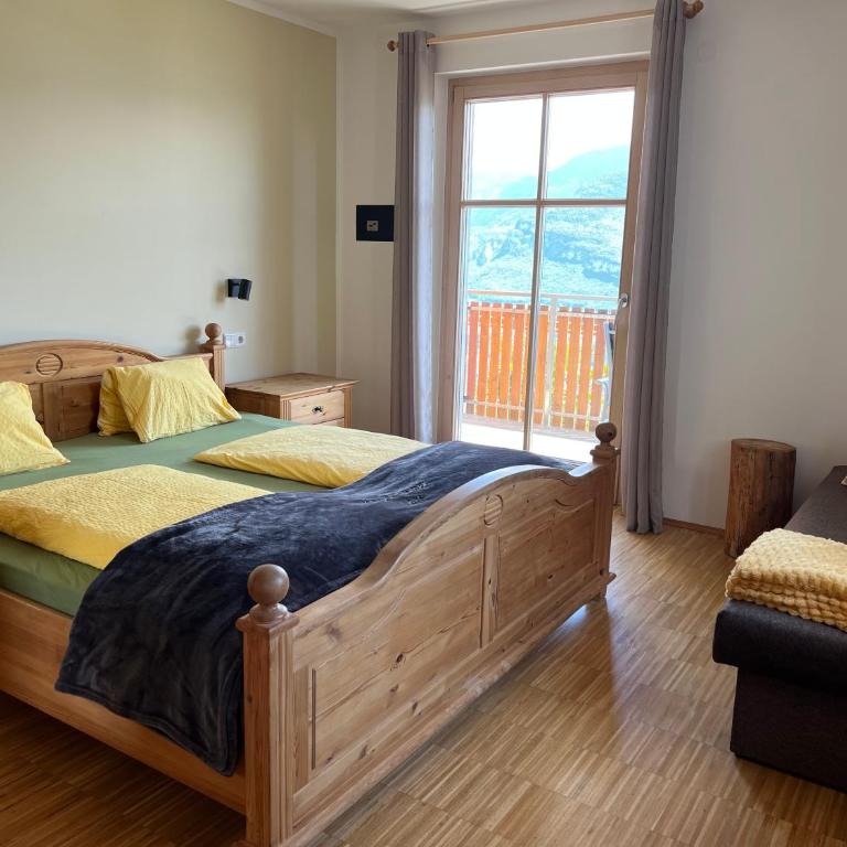 Kerschbamerhof im Süden Südtirols - Apartment with Pool View - 7