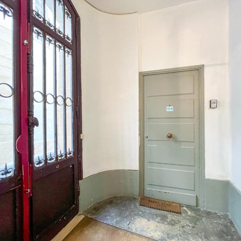 154 - Urban Atelier Home Cinema in Paris - Apartment - 23