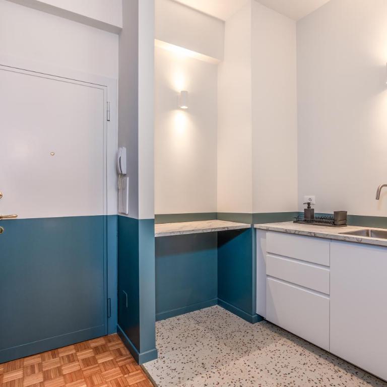 Keys of Italy - PortaRomana51-Golden Gate Retreat - One-Bedroom Apartment - 35