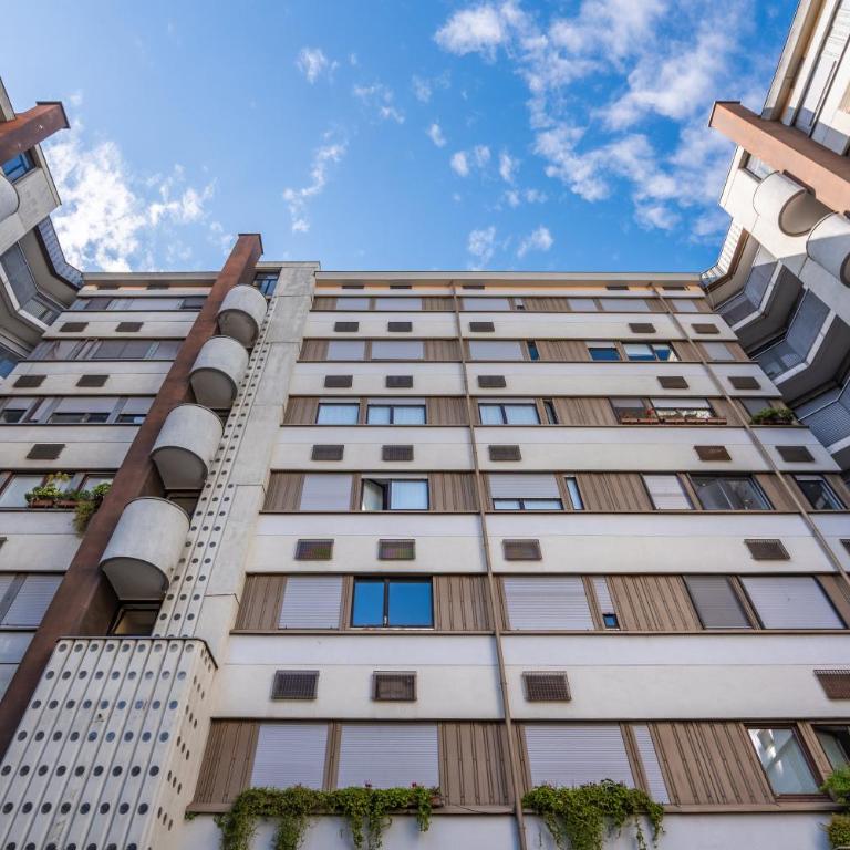 Keys of Italy - PortaRomana51-Golden Gate Retreat - One-Bedroom Apartment - 54