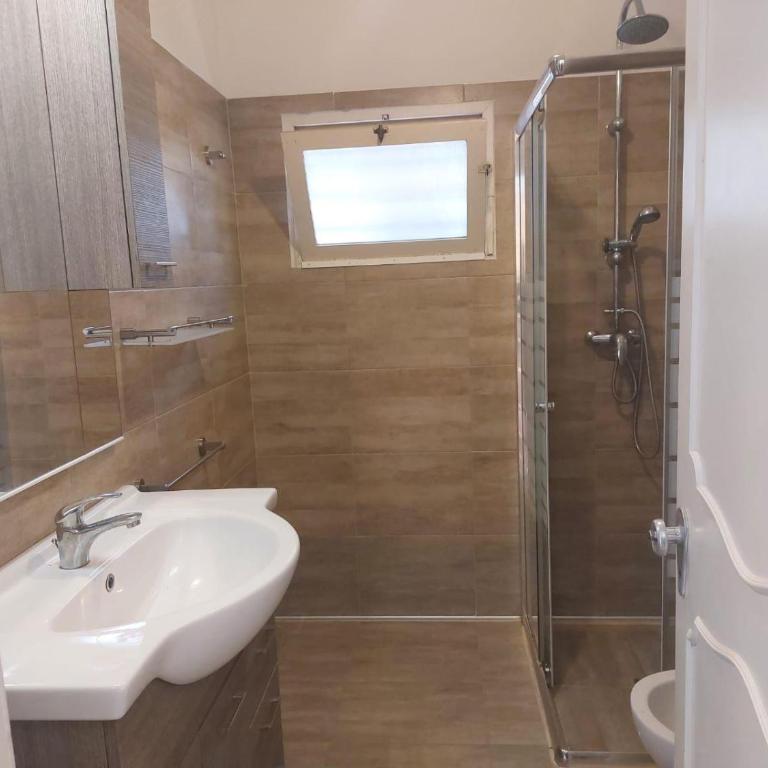 Acqua Azzurra Holidays - Appartamento Standard con 3 Camere da Letto - 16