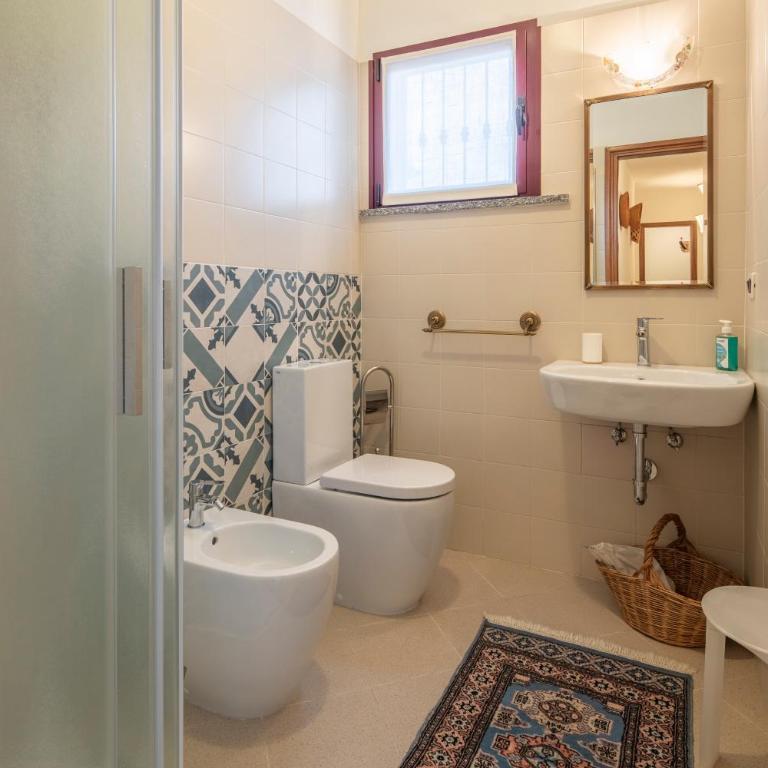 Boutique House Bonaria, Ac, Wifi, La Spezia - Apartment - 24