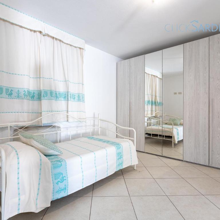 Villa Janas Luxury Villa surrounded by large park, swimming pool, parking and Wifi - Villa con Piscina Privata - 32