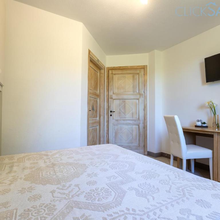 Villa Janas Luxury Villa surrounded by large park, swimming pool, parking and Wifi - Villa con Piscina Privata - 49