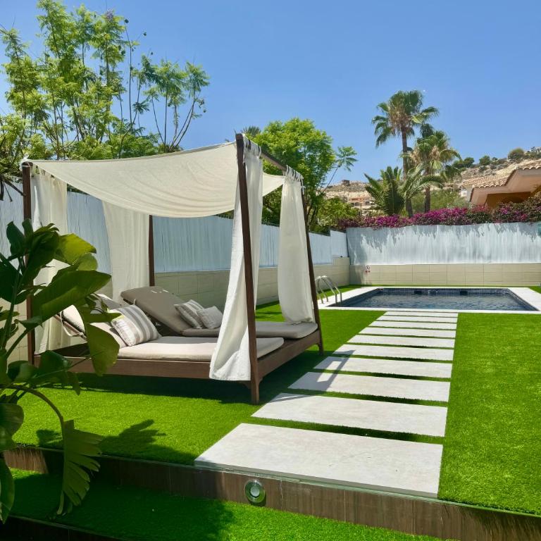 Chalet exclusivo bonalba - Three-Bedroom House - 3