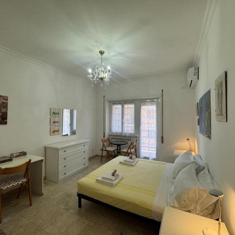 Rome in Retro Style - Appartamento con 2 Camere da Letto - 4