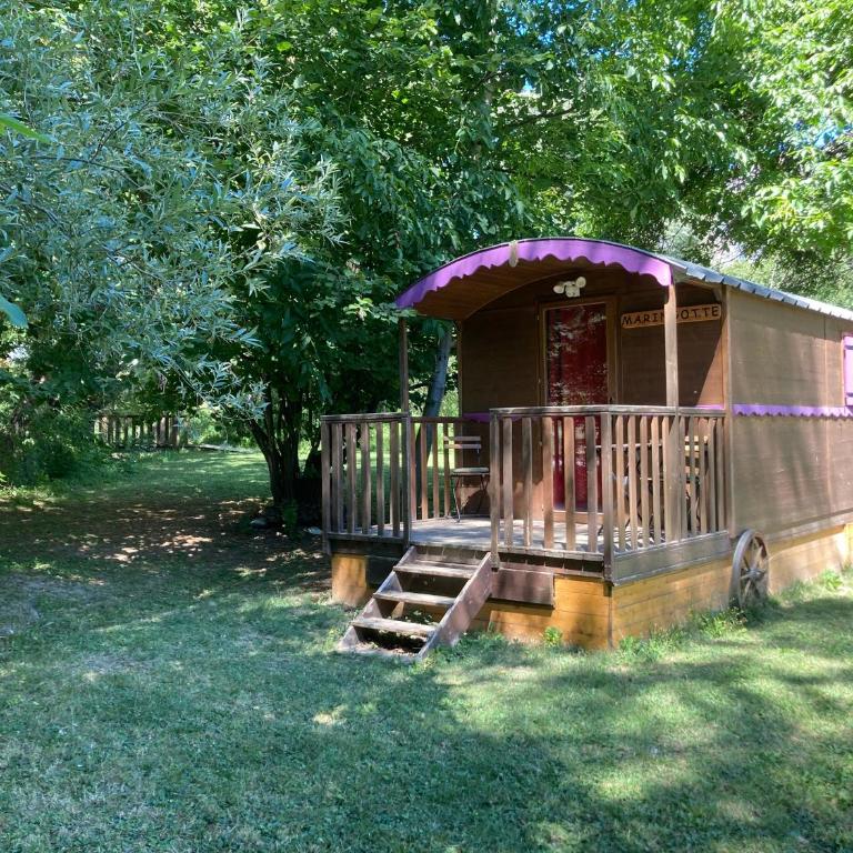 Camping, Hôtel De Plein Air Les Cariamas - Habitación Triple Estándar - 1