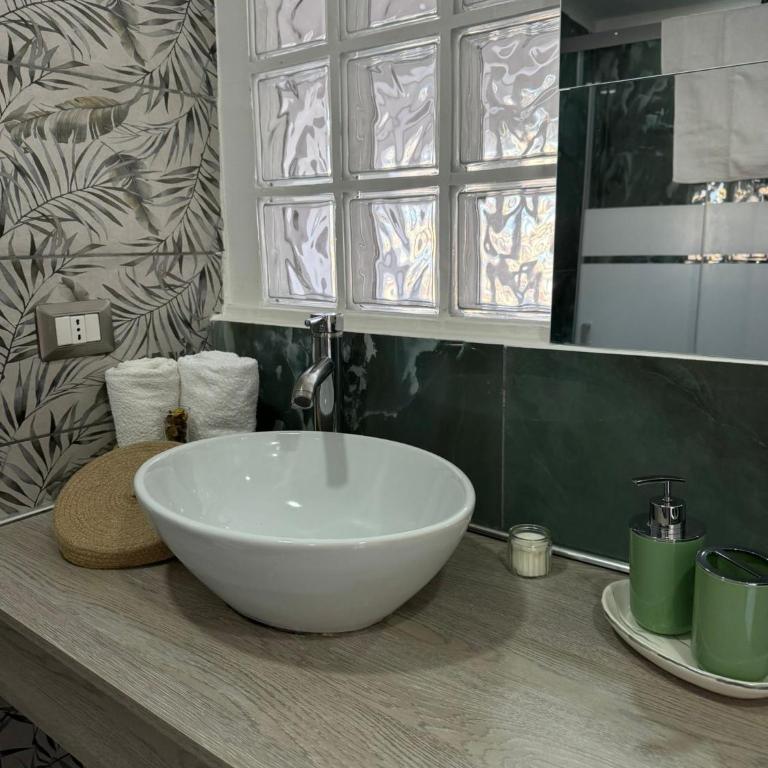 Vista Vesuvio - Double Room with Private Bathroom - 17