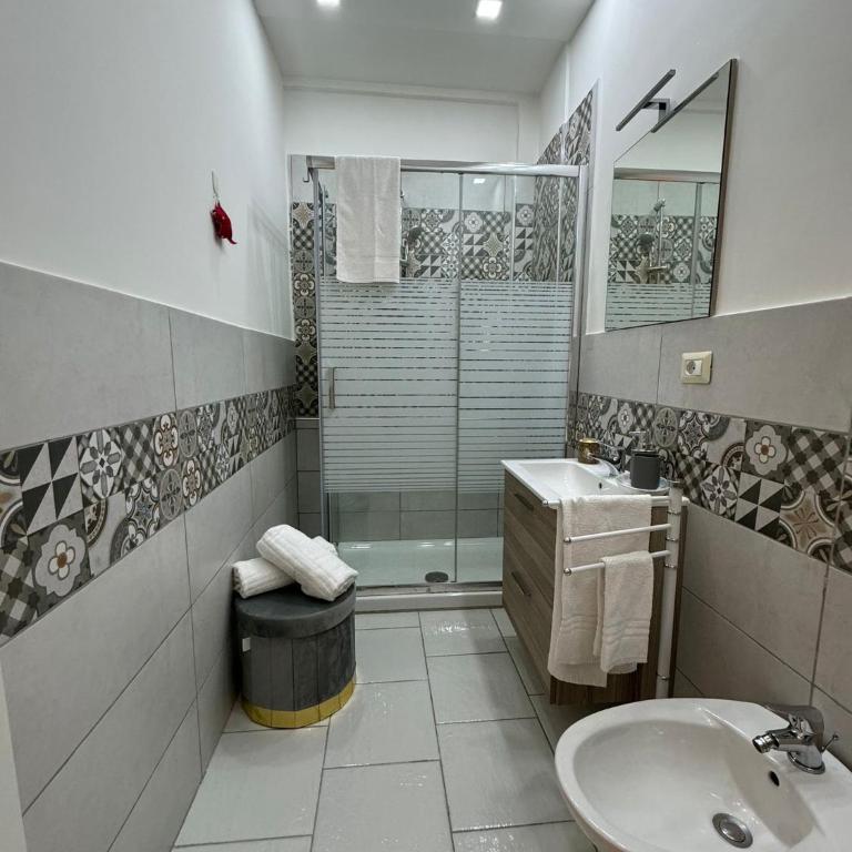 Vista Vesuvio - Double Room with Private Bathroom - 13