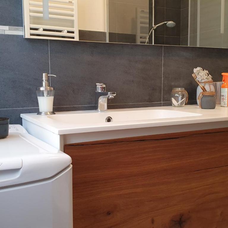 stazione a 500 mt - parcheggio e WiFi - moderno e tranquillo - Bartolino - Two-Bedroom Apartment - 23
