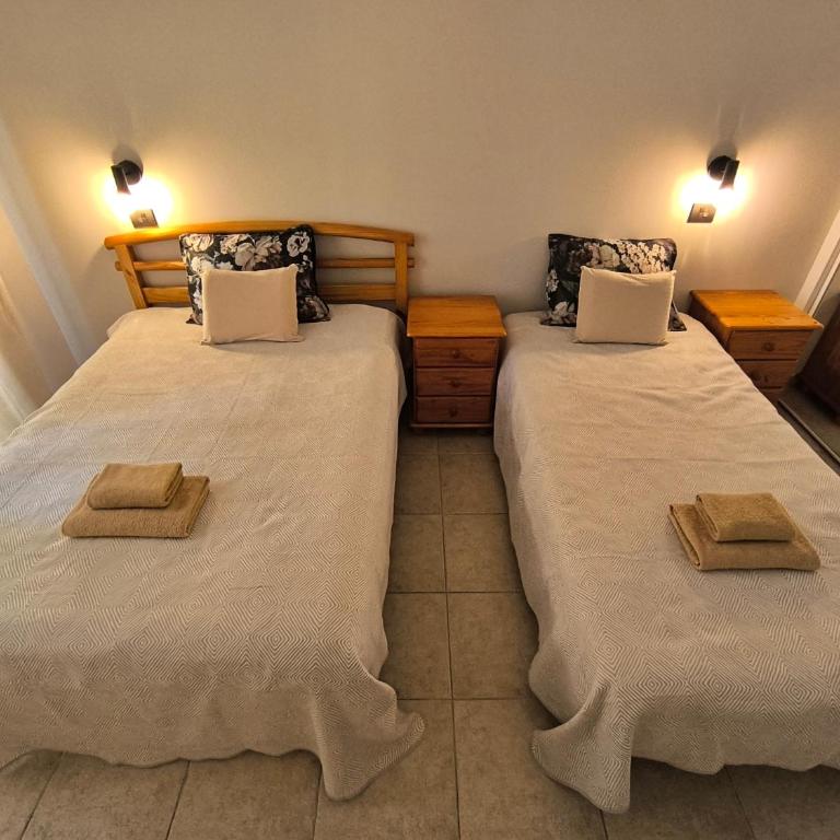 EMILIA - Los Cristianos, heated pool, spacious terrace, fibre net, tv channels - Two-Bedroom Apartment - 13
