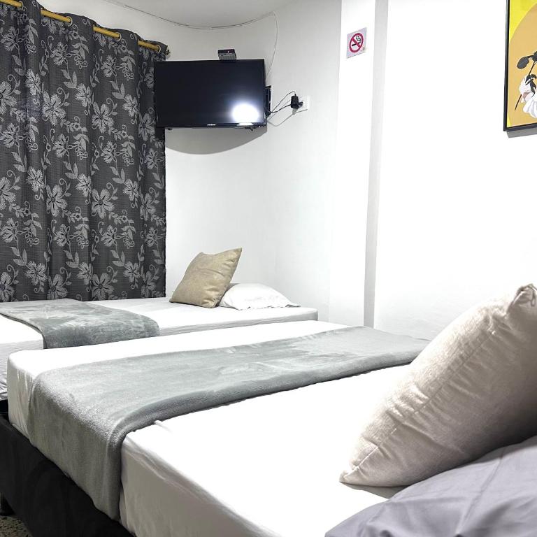 Hotel Guayacanes 70 - Habitación Doble - 16
