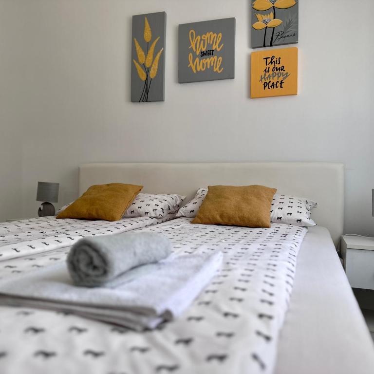 GreyLux Heart of OldTown Sarajevo - Studio Apartment - 9