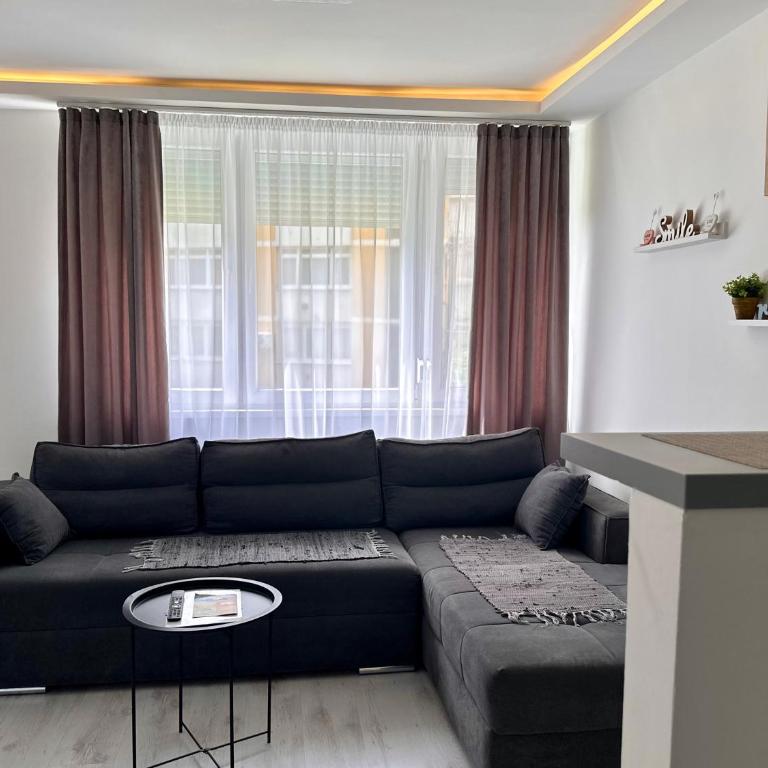 GreyLux Heart of OldTown Sarajevo - Studio Apartment - 14