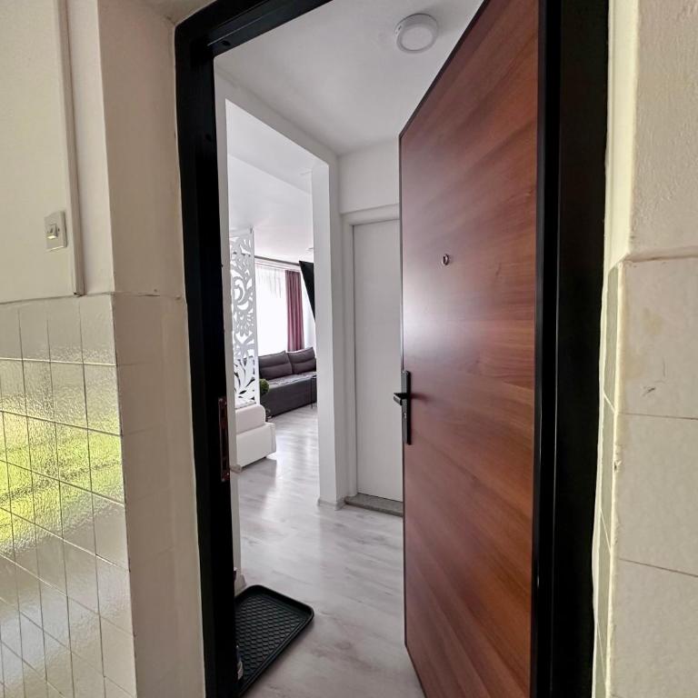 GreyLux Heart of OldTown Sarajevo - Studio Apartment - 28