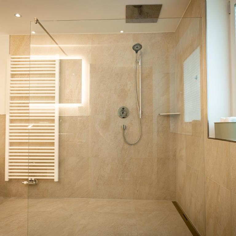 M8 Apartment - Zentral und exklusiv auf 290 m2 - Apartment mit 3 Schlafzimmern und Bergblick - 15