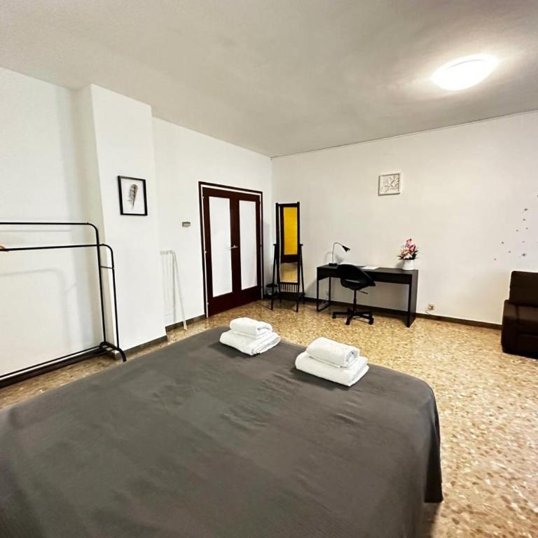 Acogedoras habitaciones Sepulveda - Quadruple Room with Shared Bathroom - 7