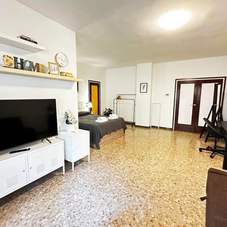 Acogedoras habitaciones Sepulveda - Quadruple Room with Shared Bathroom - 11