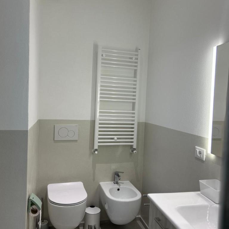 B&B Telko - Camera Matrimoniale con Bagno Privato - 9