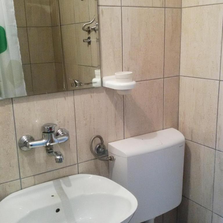 Apartmani Ivana - Studio Apartment with Sea View - 9