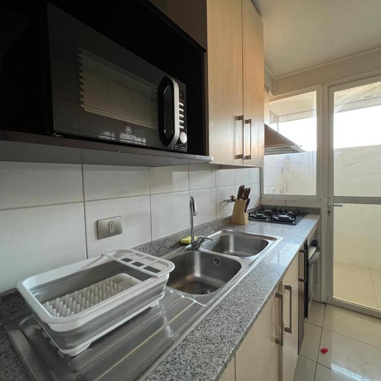 Depto familiar en Barrio Italia - 1100 LB - Apartamento de 2 dormitorios - 4