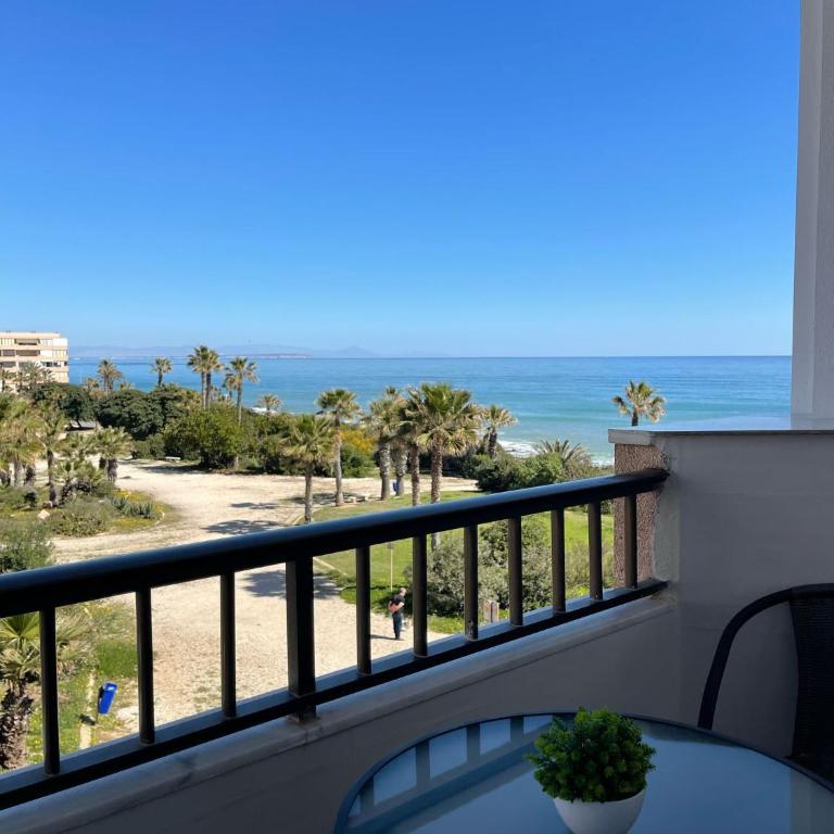 Apartamento con vistas al mar Torrevieja - One-Bedroom Apartment - 1
