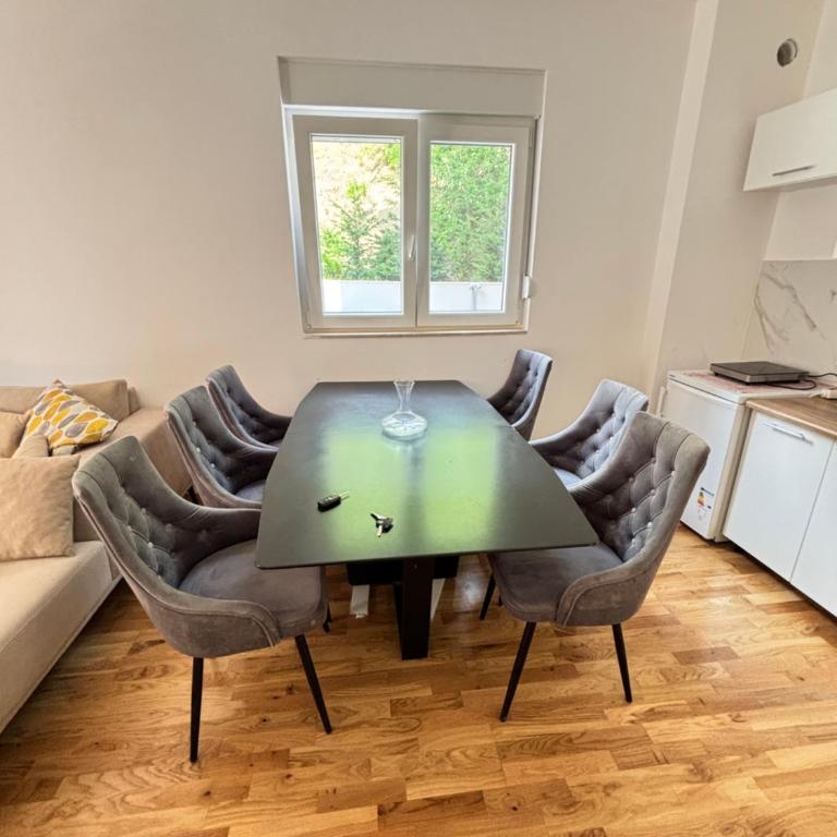 Becici Garden - One-Bedroom Apartment - 2