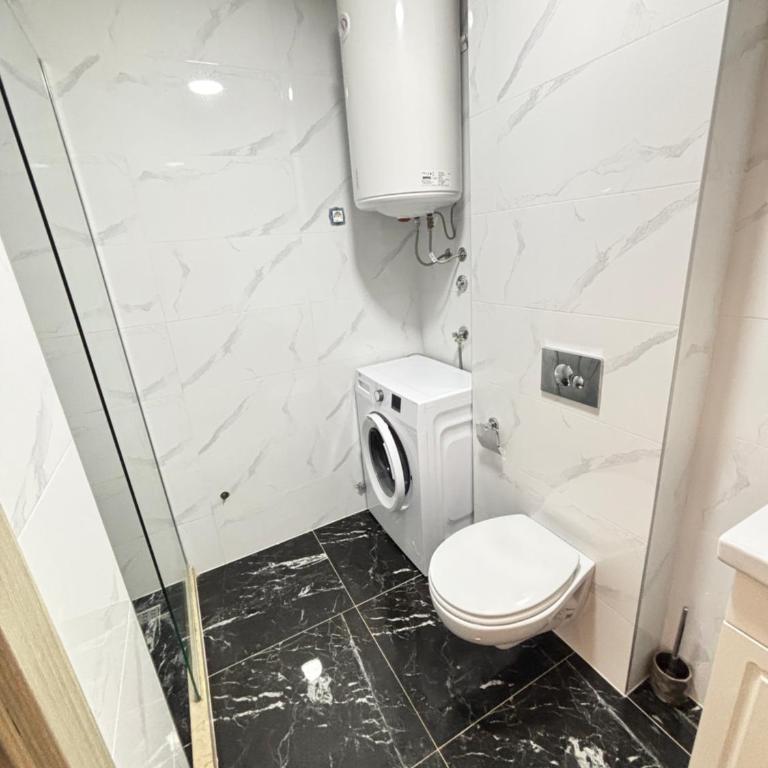 Becici Garden - One-Bedroom Apartment - 4