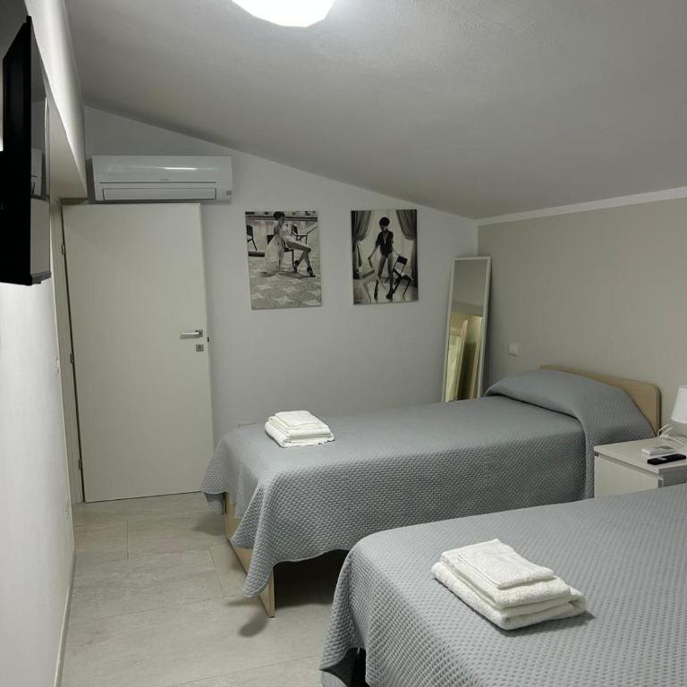 B&B Telko - Camera Matrimoniale con Bagno Privato Esterno - 6