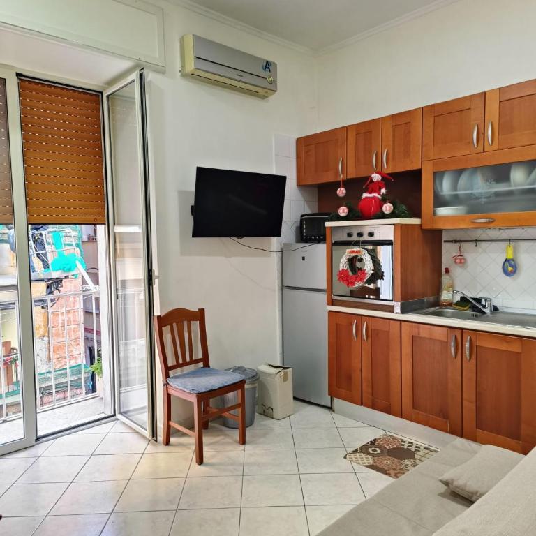 Gabriella House Napoli - Appartamento con 1 Camera da Letto e Balcone - 1