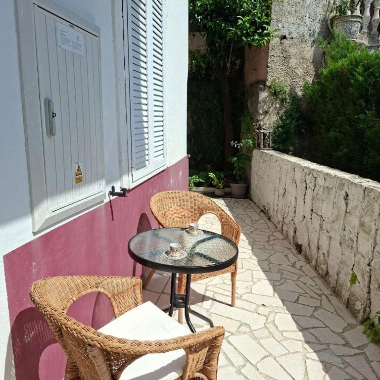 Boka view Heritage Apartment - Two-Bedroom Apartment with Bay View - 38