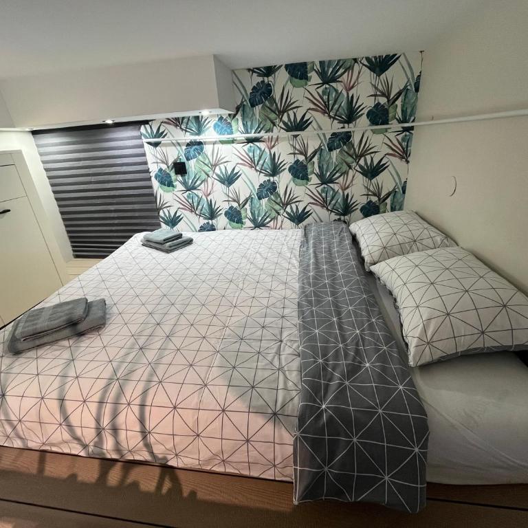 Studio MB - One-Bedroom Apartment - 7