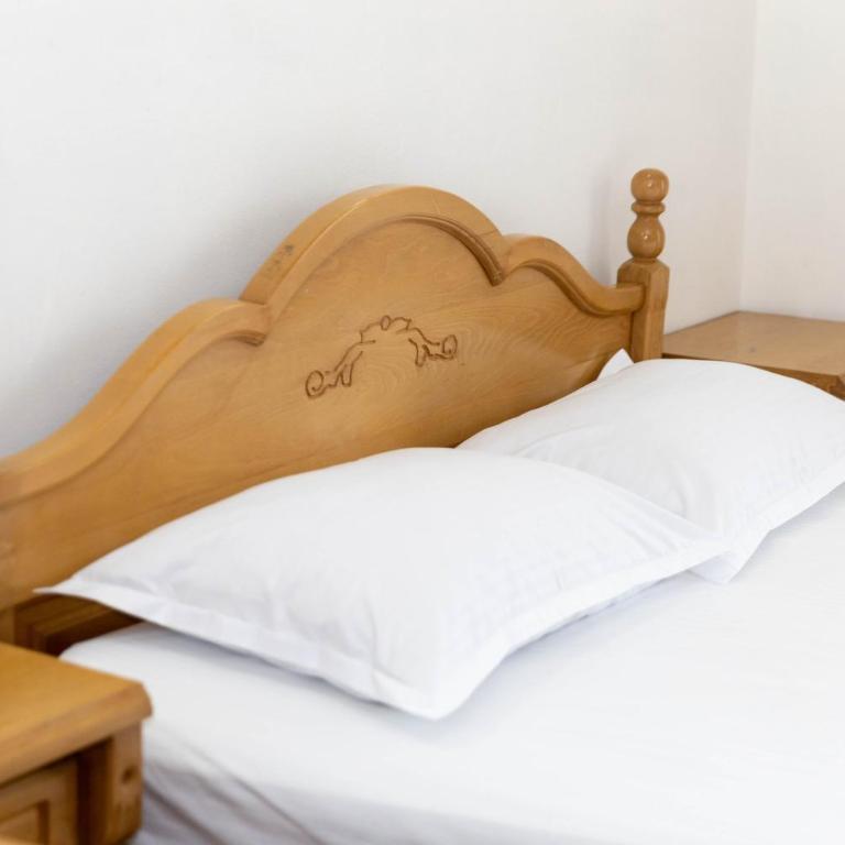 Villa Duraku - Dvokrevetna Soba sa Bračnim Krevetom i Terasom - 7