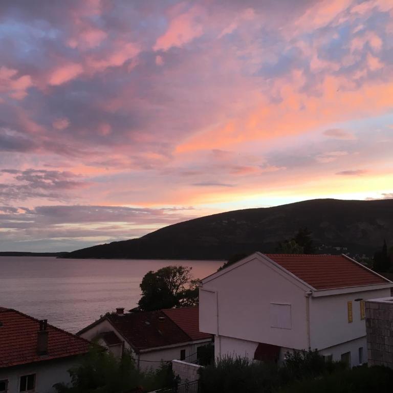 Boka view Heritage Apartment - Two-Bedroom Apartment with Bay View - 22