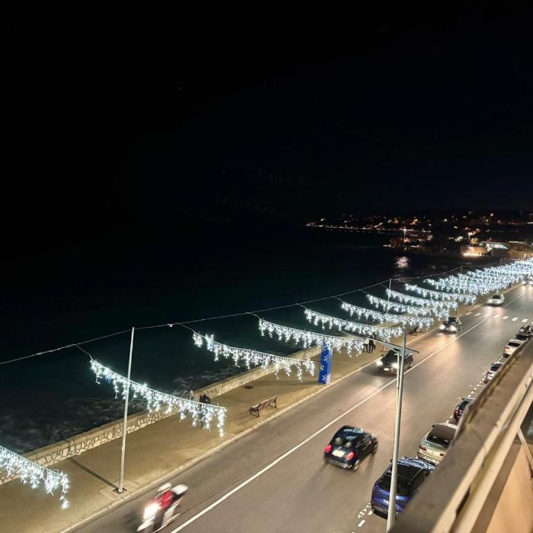 Casa Sud Menton Superbe front mer, appartement rénové, parking & climatisation - Studio mit Meerblick - 73