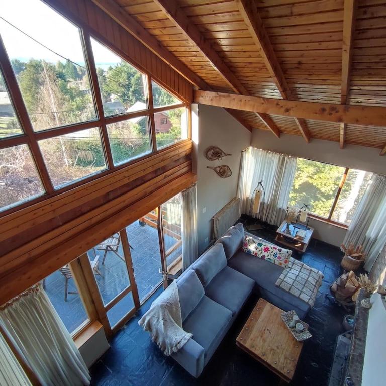 Casa Suiza, panoramic view of the lake, mountains and city ! - Chalet Superior - 17
