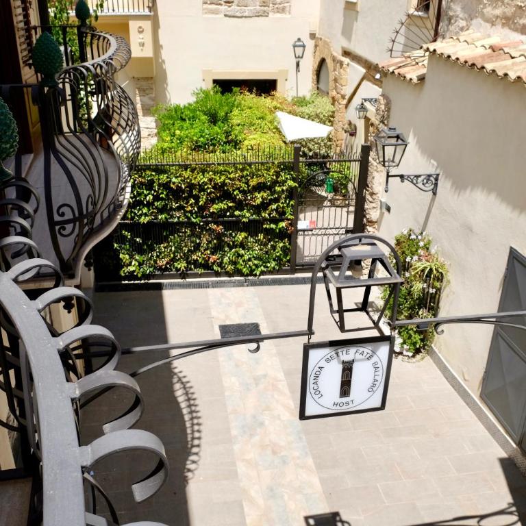 Sette Fate Suites & Spa - Camera Tripla con Terrazza - 11