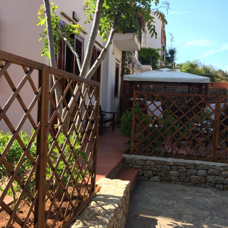 Villa Giuliana - Villa con 3 Camere da Letto - 87