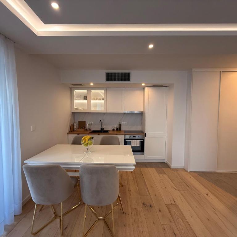 The Royal Nest Sarajevo Waves - Apartman sa 2 Spavaće Sobe - 3