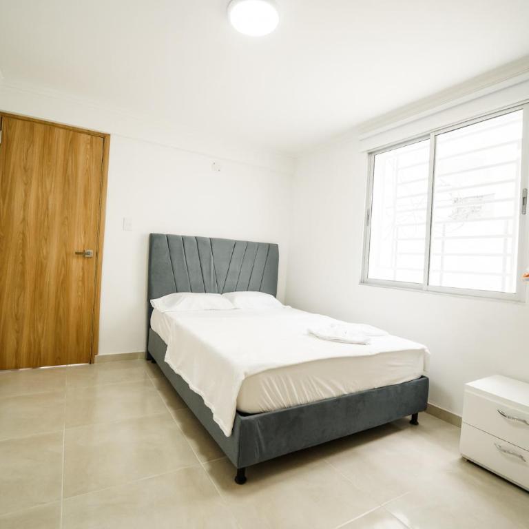 Apartamentos cerca al mar Rodadero VIlla Dely - Apartamento de 2 dormitorios - 10