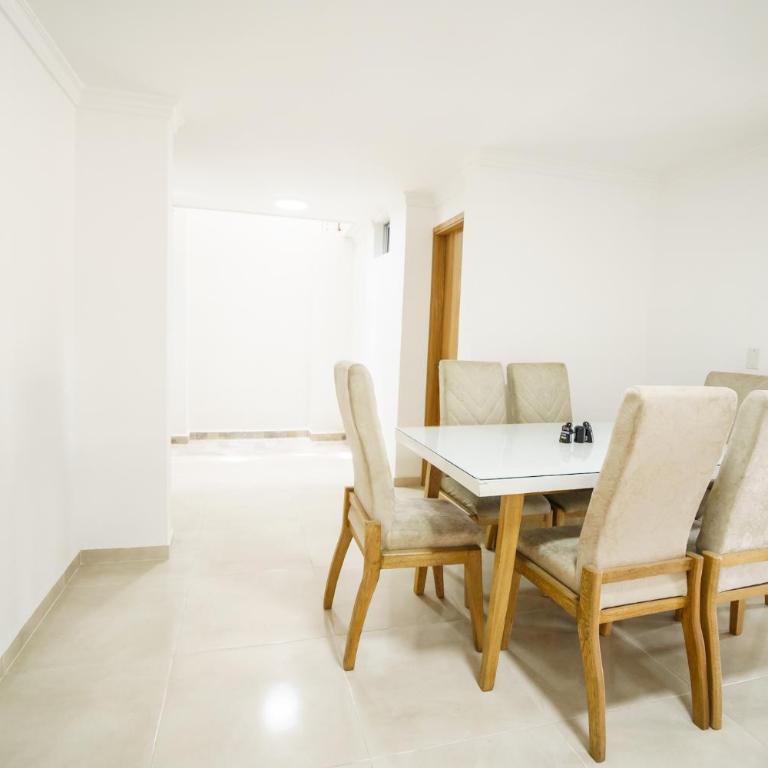 Apartamentos cerca al mar Rodadero VIlla Dely - Apartamento de 2 dormitorios - 10