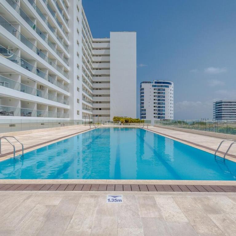 Modern apartment near the airport - Studio - 11