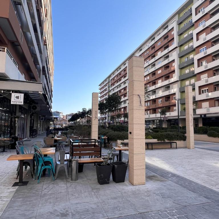 WH - Urban Nest Central Point - One-Bedroom Apartment with Balcony - 28