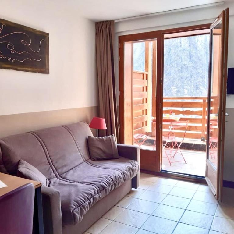 Apartment on the foot of slopes in Guillaumes - Apartamento - 2