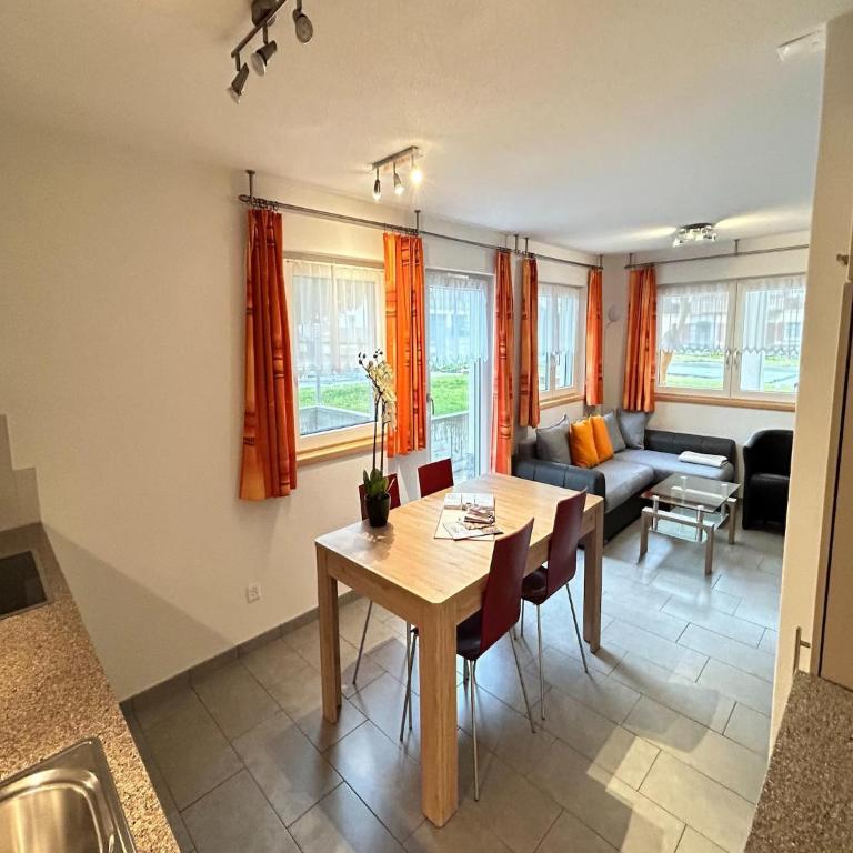 Älpi Retreat by Saas Grund - Apartment mit 2 Schlafzimmern - 4