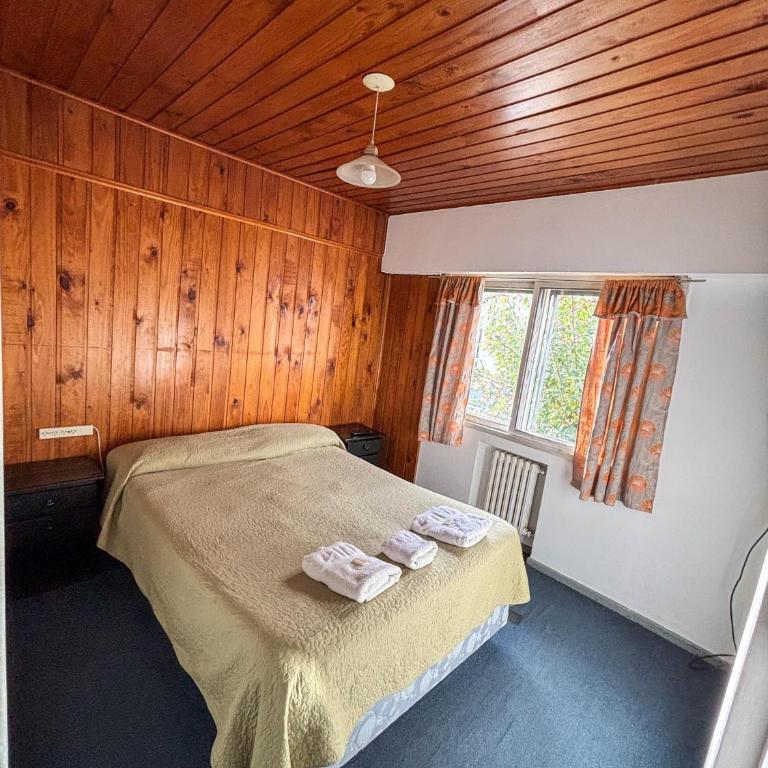 Mis duendes - Double Room with Private Bathroom - 2