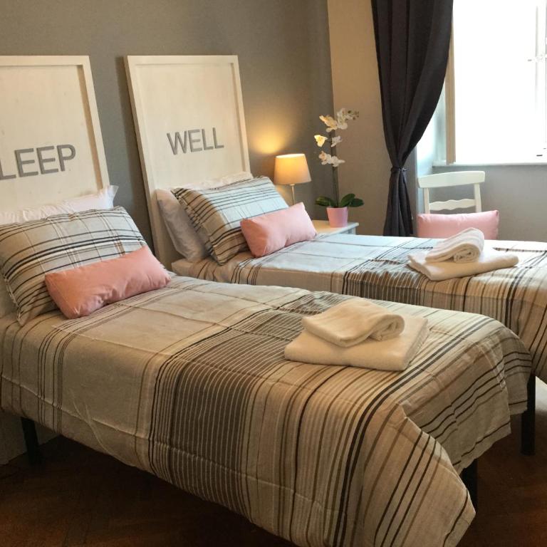RESIDENZA DEGLI ARTISTI - La Maison - Camera Matrimoniale/Doppia con Letti Singoli con Bagno Privato - 1