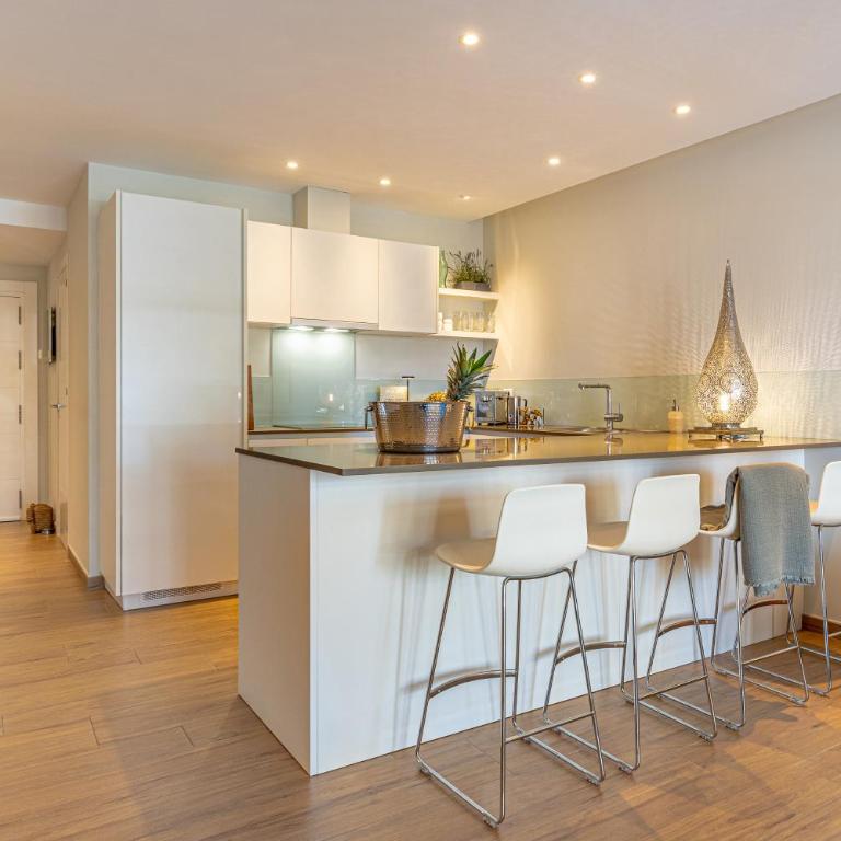 Luxurious apartment in Puente Romano, Marbella (Golden Mile) - Apartamento de 2 dormitorios - 18