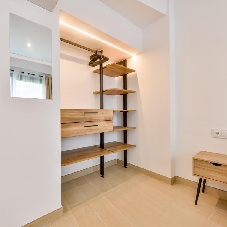 Apartamento a 50m de la playa centrico muy acogedor - Apartamento de 1 dormitorio - 16